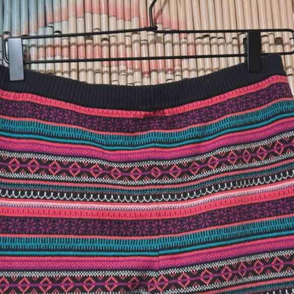 Mossimo Supply Co. Fair Isle Style Sweater Leggings, Pink/Green Geometric, L - Picture 8 of 11